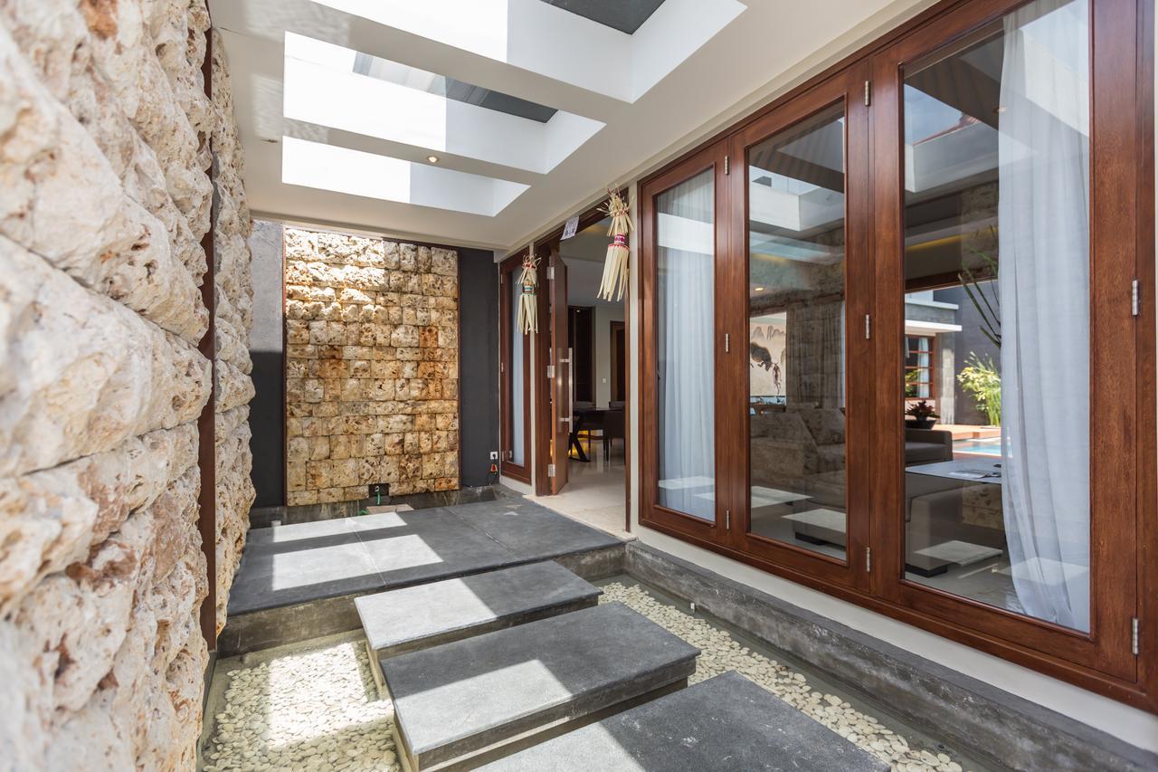 Entrada Seminyak Villa By Nagisa Bali Luaran gambar